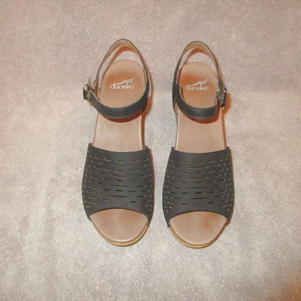 Dansko Denita Sandals Size 39 8.5 9 Leather Comfort Heel Ankle Strap Open Toe - Picture 6 of 12